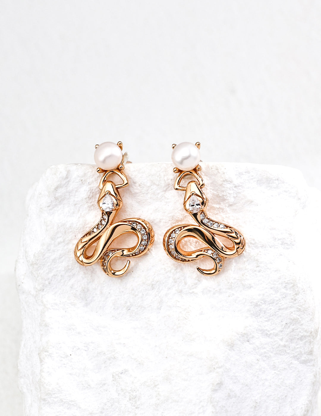 Dynamic Lumen Orbit Earrings| Forya J'adore