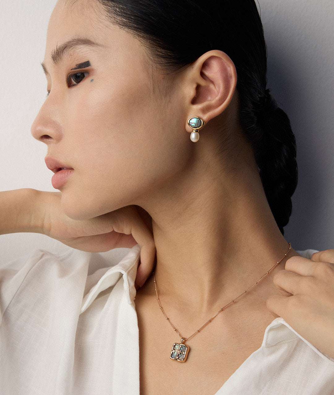 Scallop Halo Earrings|Women's Halo Earrings|Forya J'adore