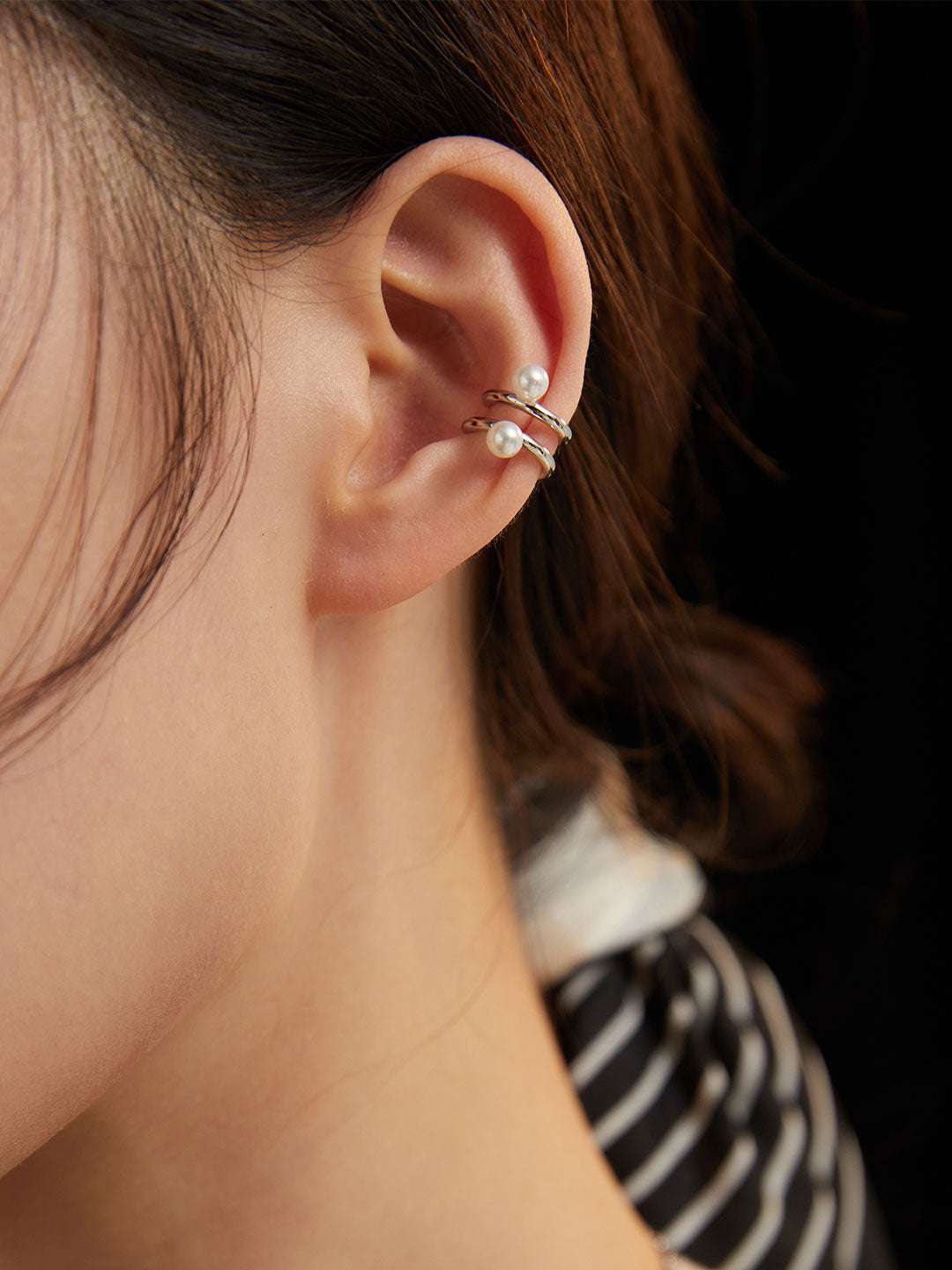 Nacre Rebellion Ear Cuff ｜Eudorra Jewelry.