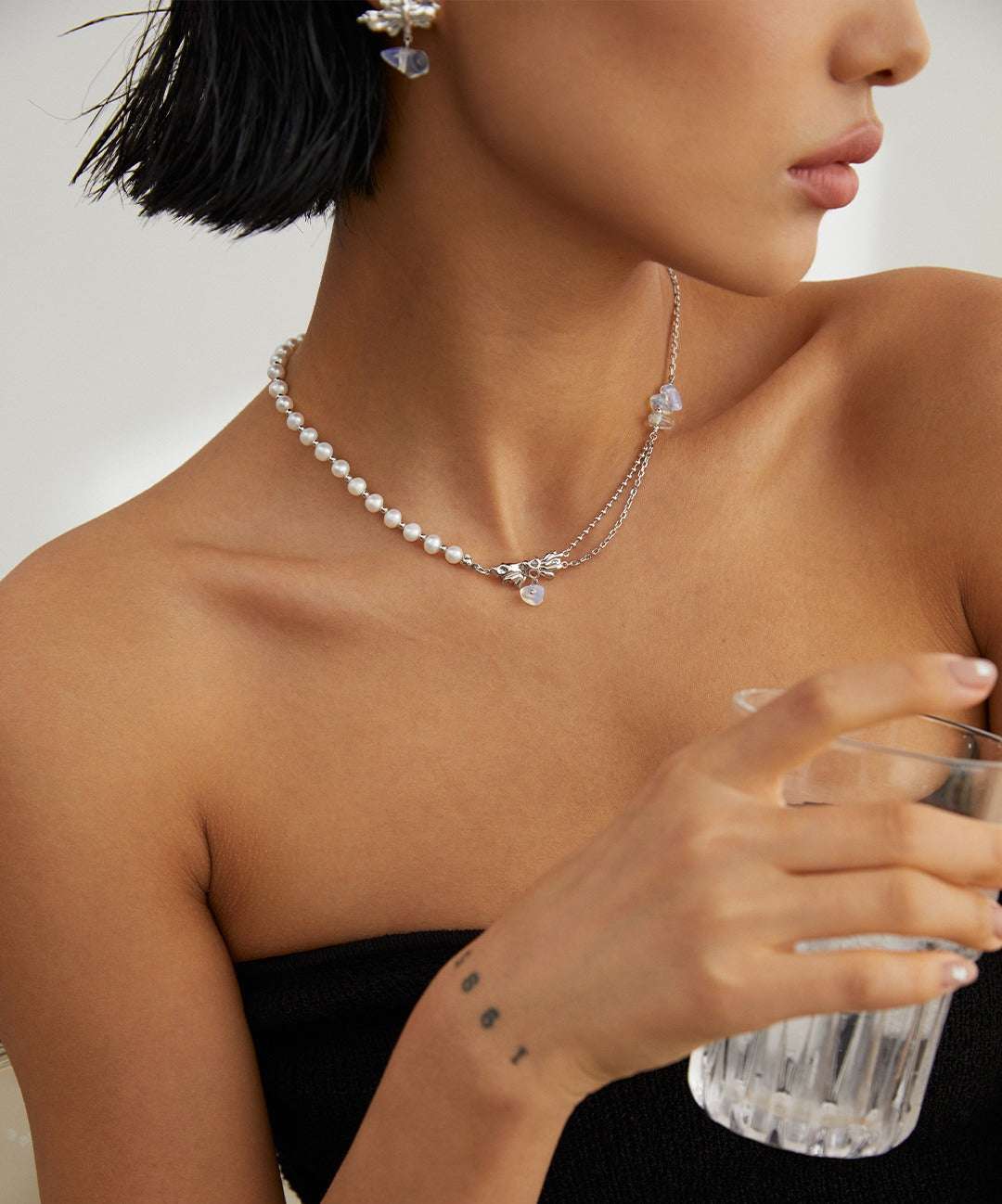 Rebellious Ripple Necklace ｜Eudorra Jewelry.
