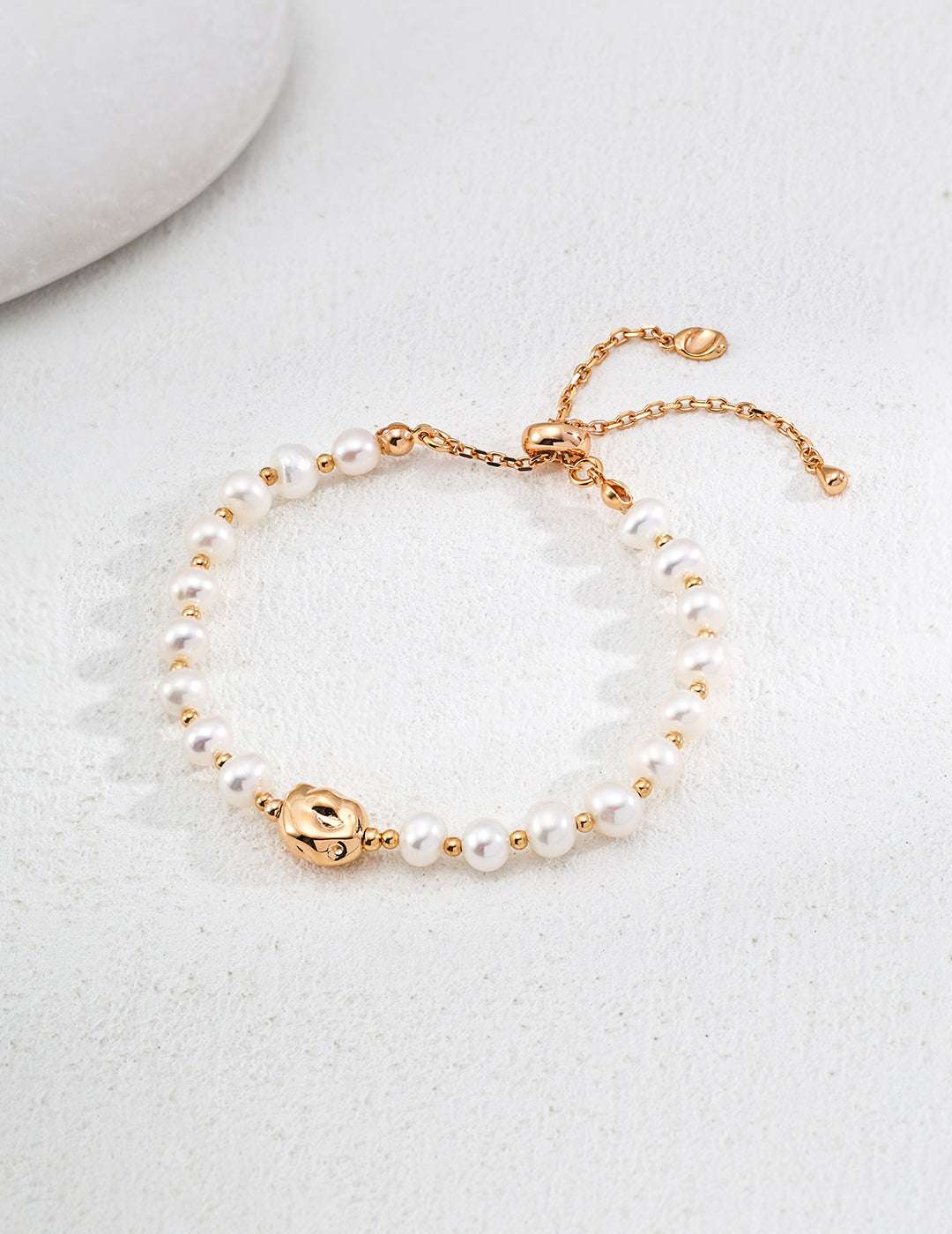Solitaire Resonance Bracelet ｜Eudorra Jewelry.