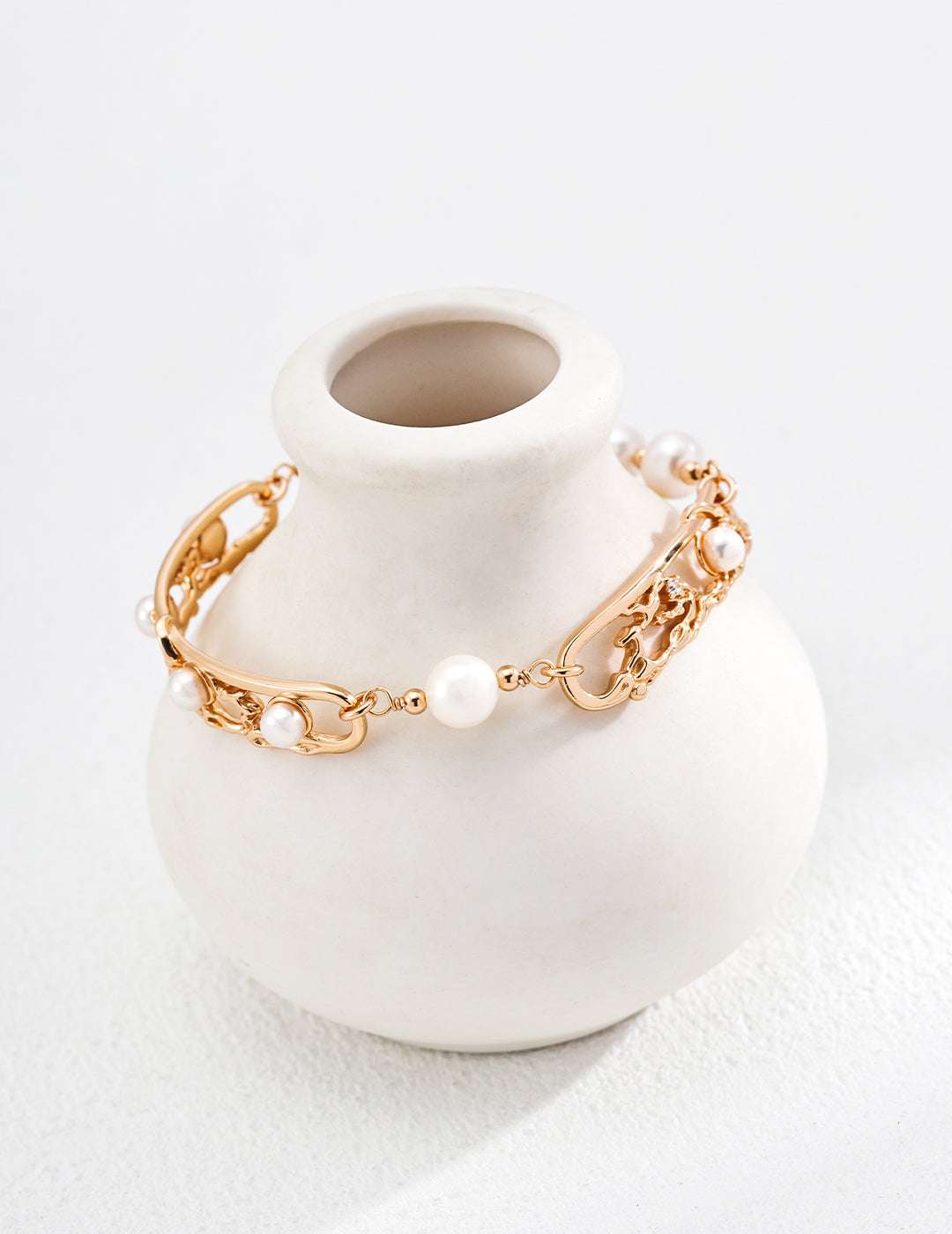 Patina Pearl Locket Bracelet ｜Eudorra Jewelry.