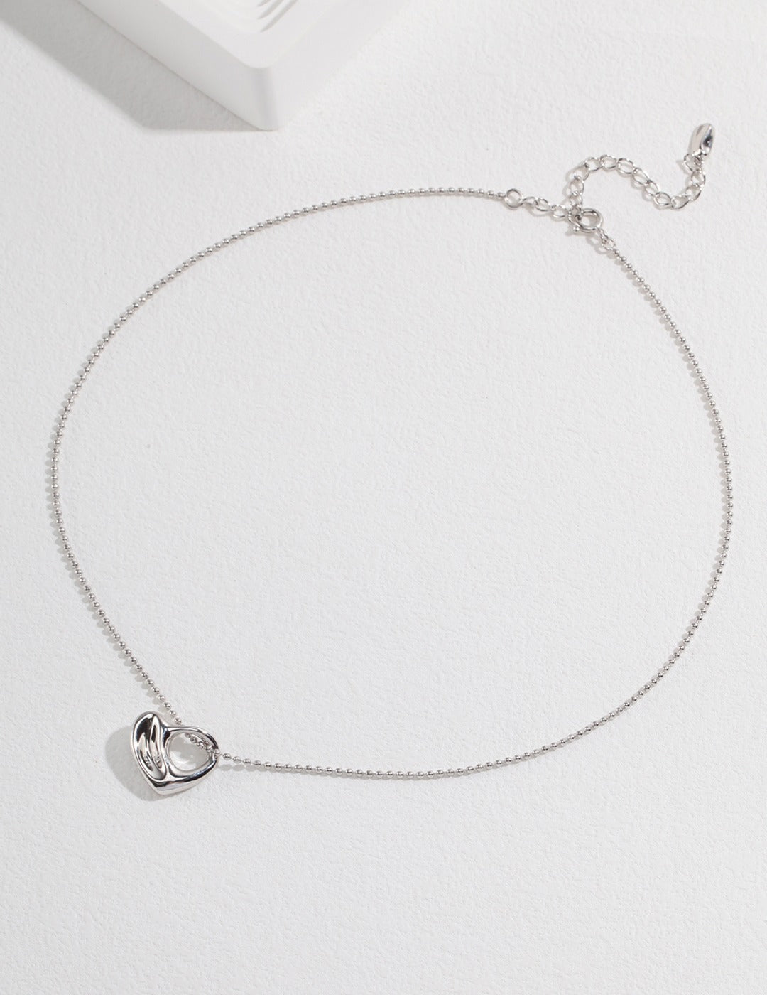 Heart Pendant Necklace | Love Embrace Necklace｜Eudorra Jewelry